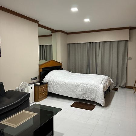 Bitec Bangna Bkk Aparthotel Bangkok Buitenkant foto